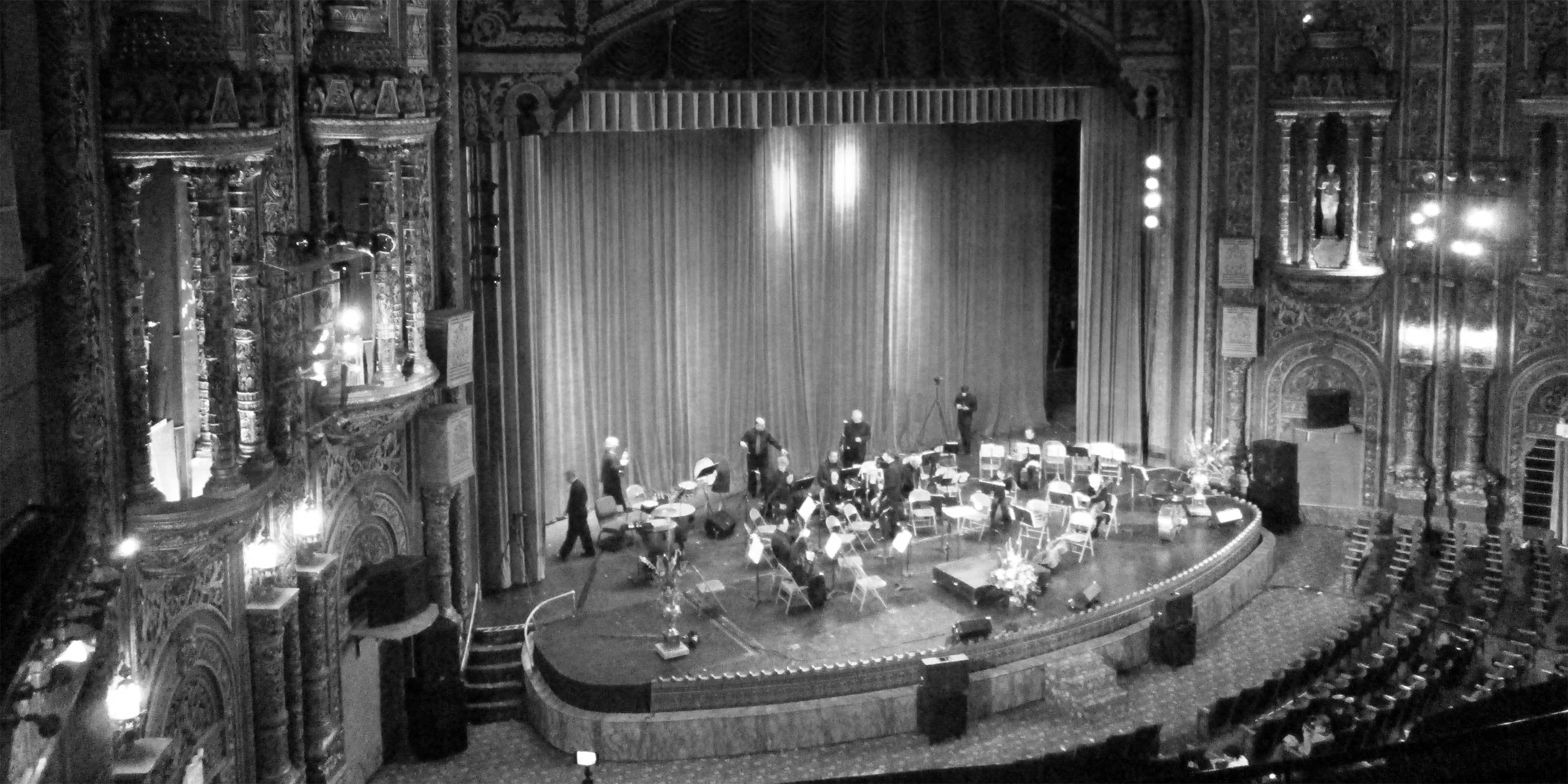 The 175th Street Loew’s Wonder Theatre in the Washington Heights neighborhood of Manhattan. Photo: Wikimedia Commons, Beyond My Ken.