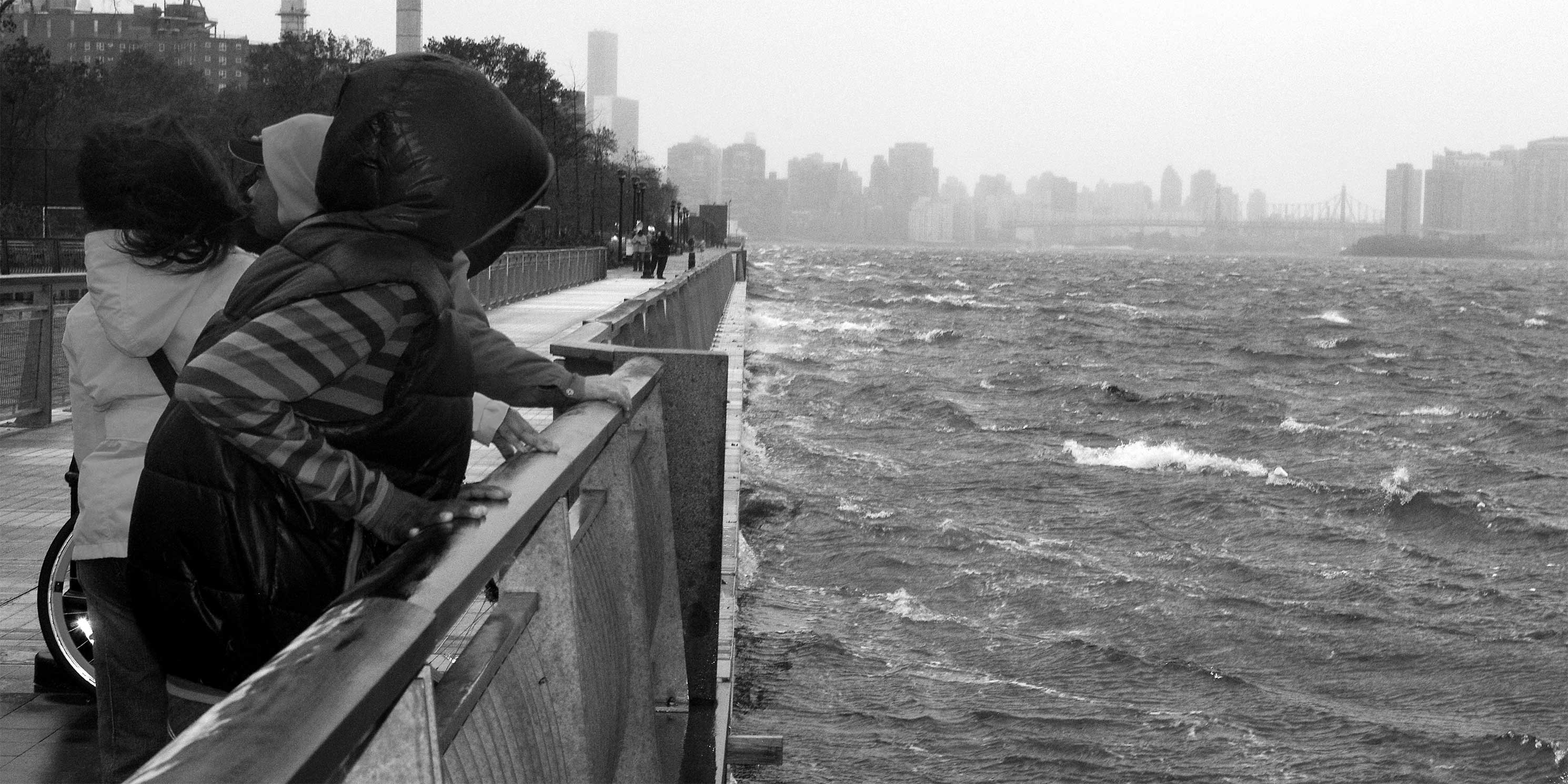 The East River rising as Superstorm Sandy approaches Manhattan. Photo: Wikimedia Commons, David Shankbone.