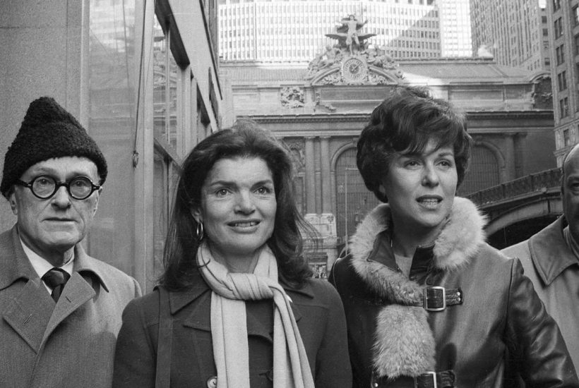 Philip Johnson, Jacqueline Kennedy Onassis, Bess Myerson, and Ed Koch outside Grand Central Terminal