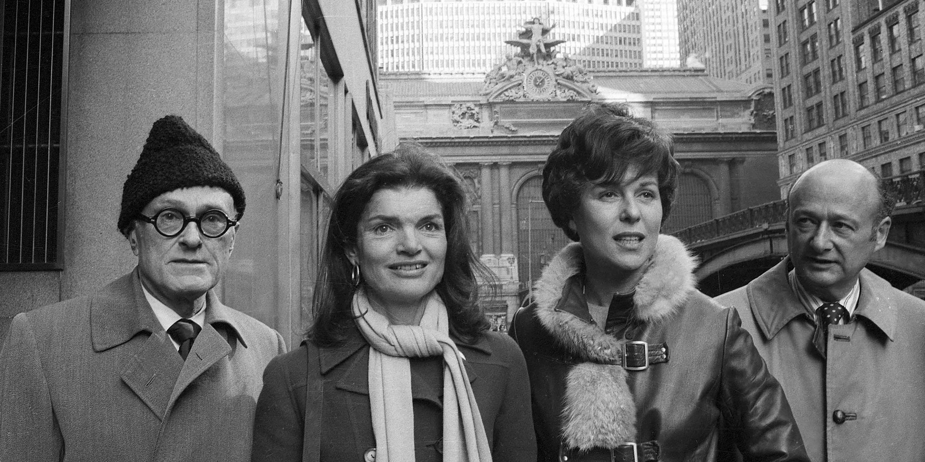 Philip Johnson, Jacqueline Kennedy Onassis, Bess Myerson, and Ed Koch outside Grand Central Terminal