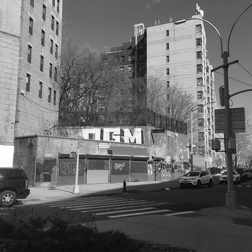 The intersection of Jerome Avenue and East 162nd Street in the Bronx. Photo: Wikimedia Commons, Sapphire Williams.