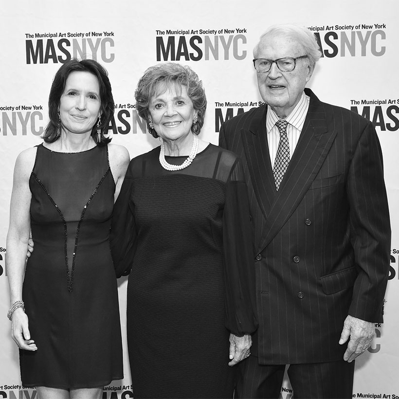 William vanden Heuvel and family at the 2016 Gala