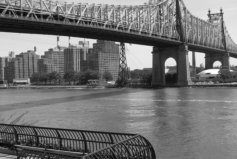 The Ed Koch Queensboro Bridge, a bridge between the Queens and Manhattan boroughs of New York City. Photo: Wikimedia Commons, Simsala111.