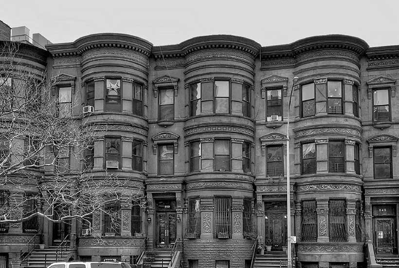 row on brownstones in Hamilton Heights