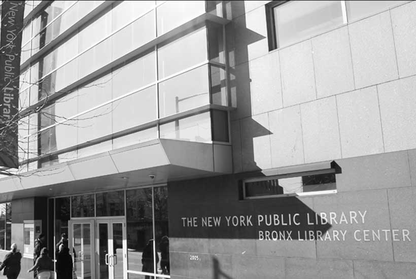 Bronx Library Center main entrance