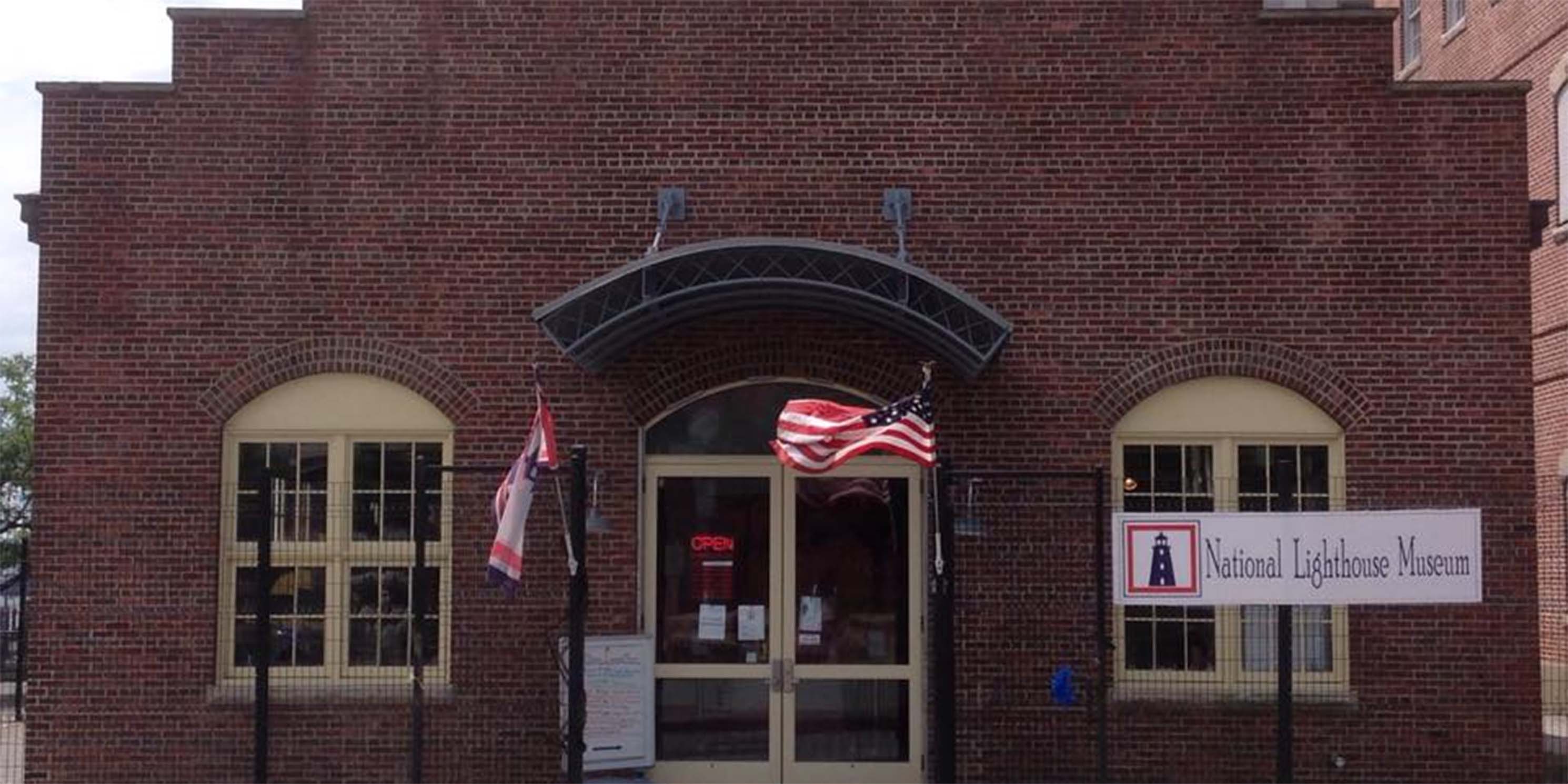 exterior of the National Lighthouse Museum Educational Resource Center