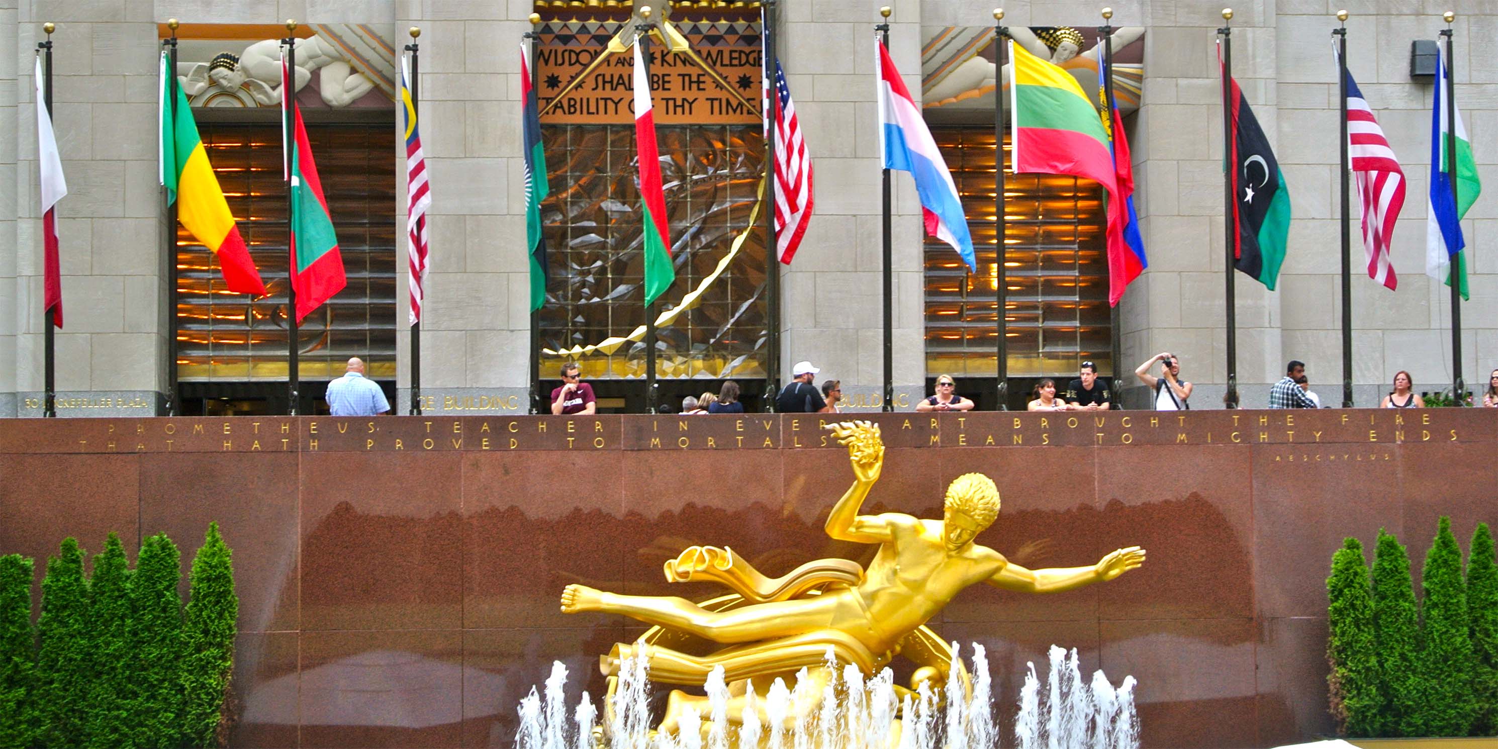 fountain at Rockefeller Center