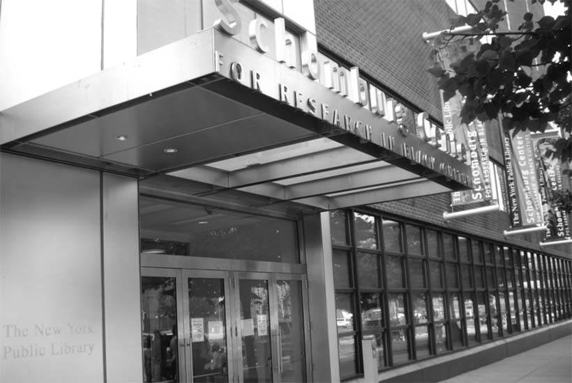 entrance to the Shomburg Center in Harlem