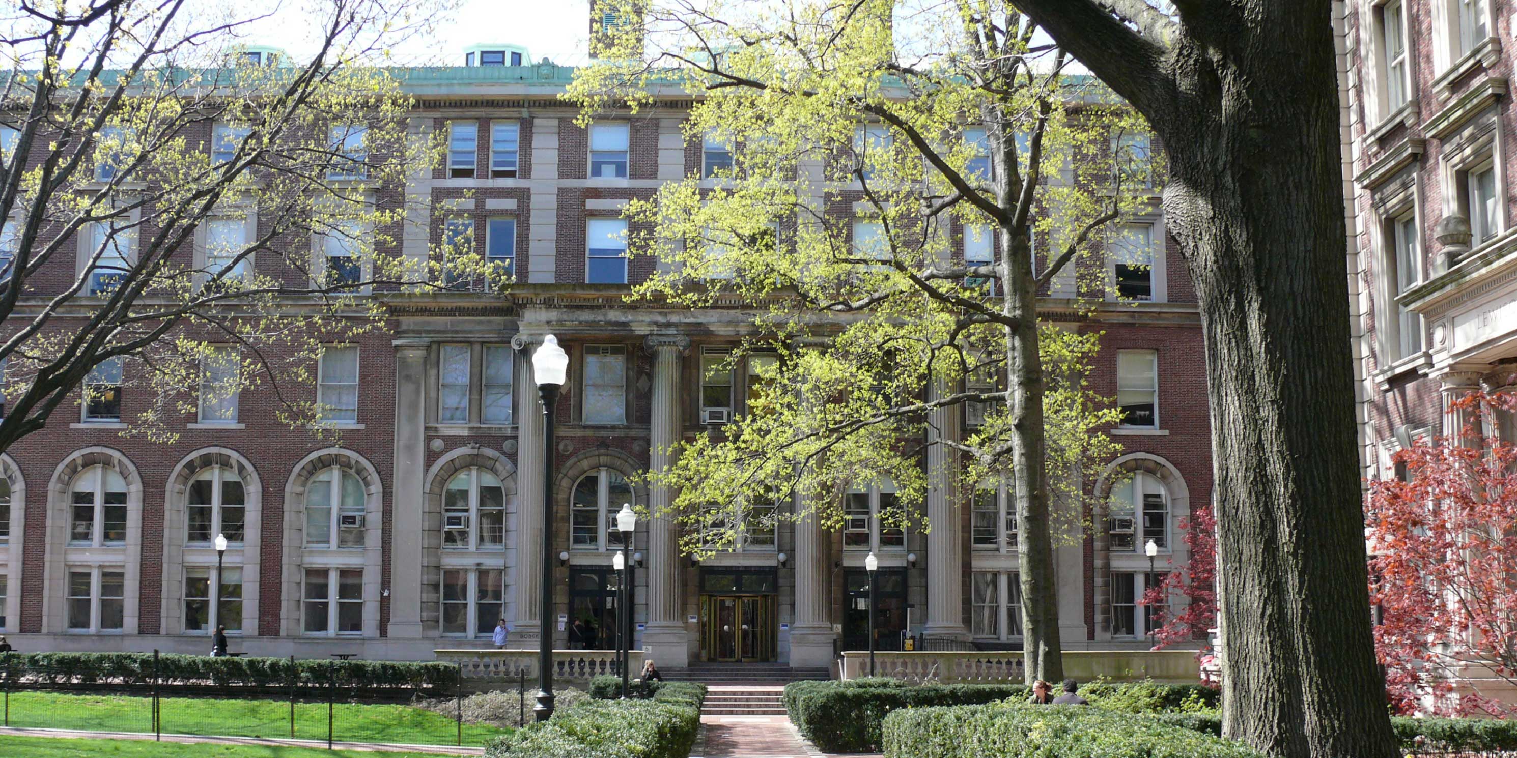 courtyard at Columbia University with grass and trees