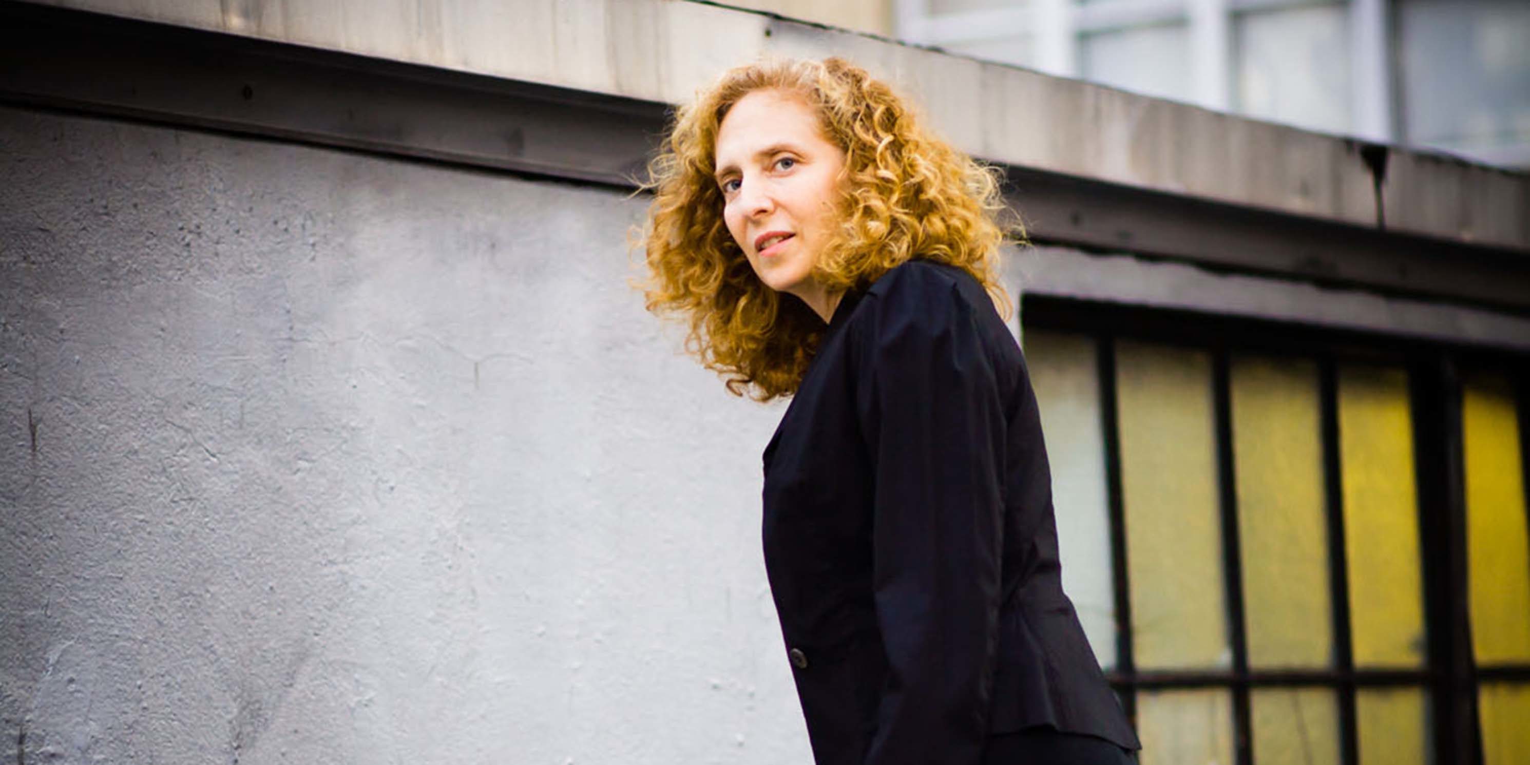 portrait of composer Julia Wolfe