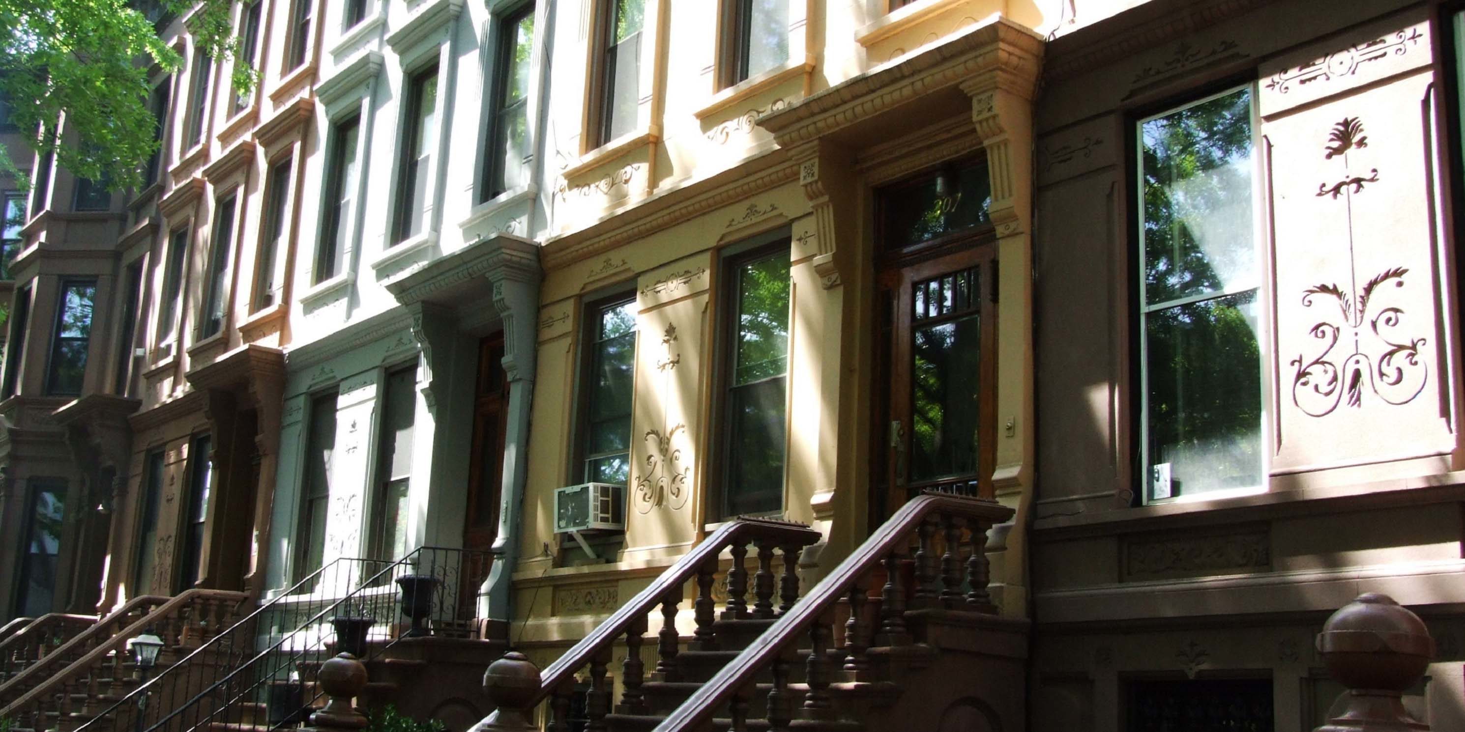 entrances of brownstones on Jefferson Avenue in Brooklyn